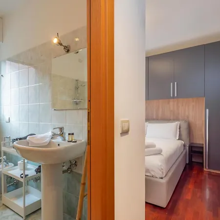 Apartment I Host - Trivulziana 3