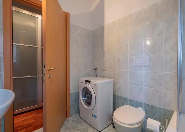 Apartment I Host - Trivulziana 3 *