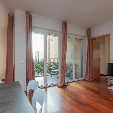 I Host - Trivulziana 3 Apartmán *
